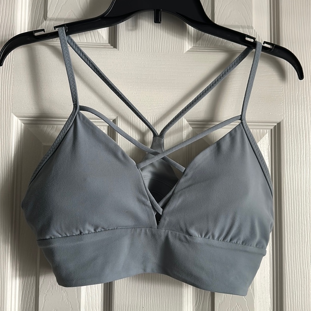 Lululemon size 10 pale blue cute cris cross bra
